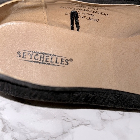 Seychelles Women's Black Loafers size 9 wide - Picture 5 of 8